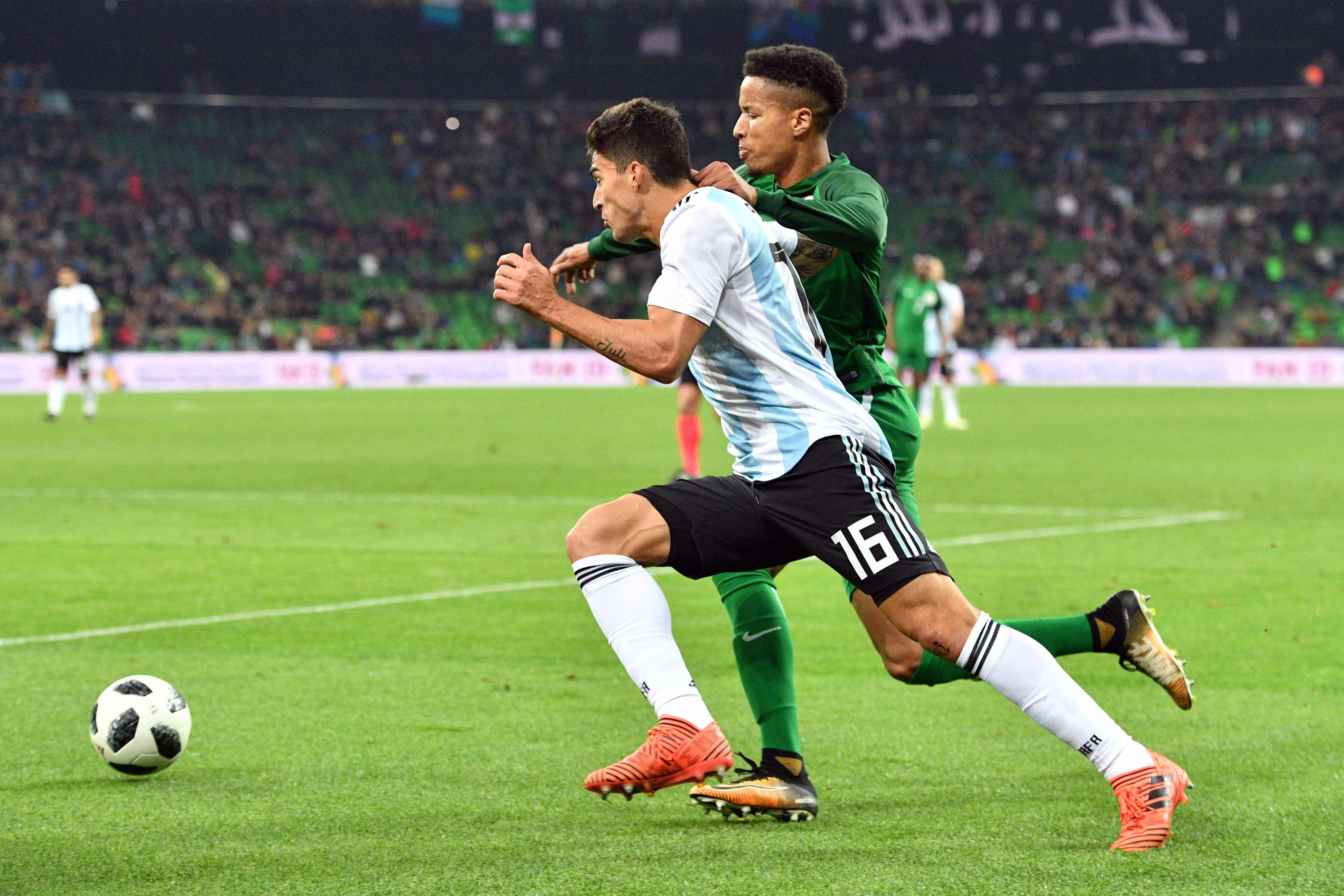 جانب من المباراة جانب من المباراة