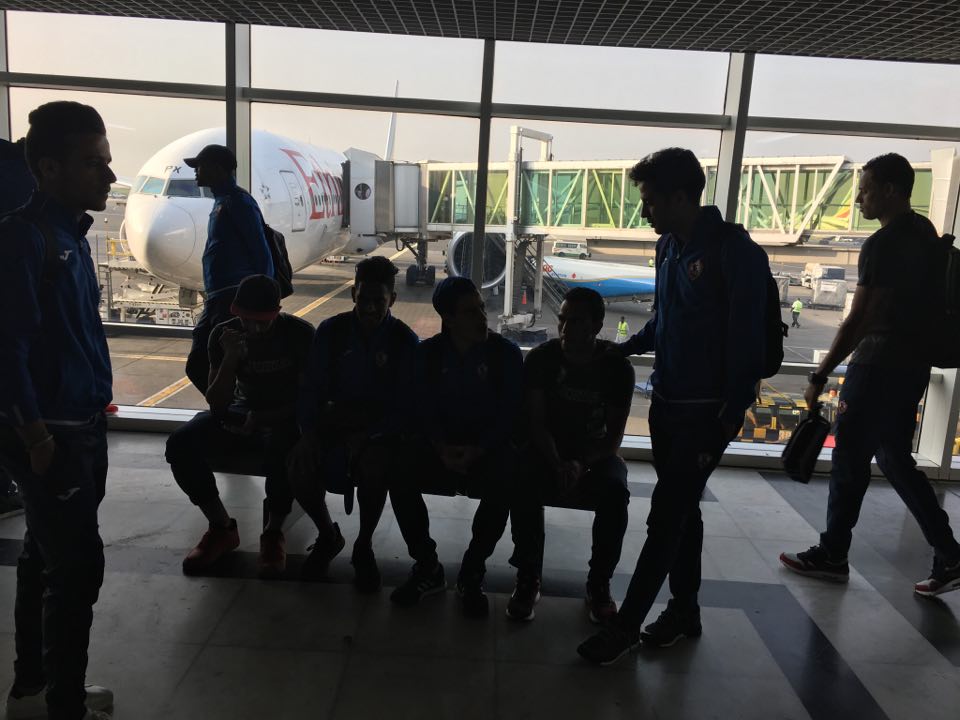 لاعبو الزمالك في مطار أديس أبابا