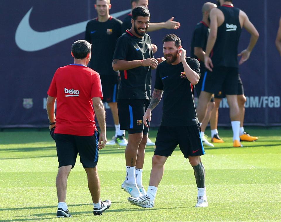 ميسي في تدريبات برشلونة ميسي في تدريبات برشلونة