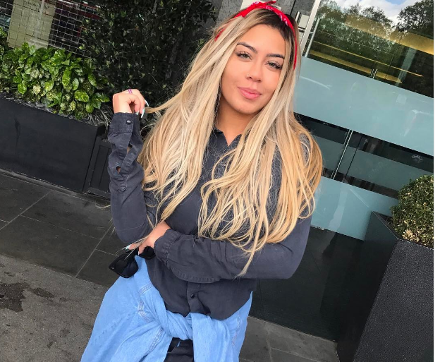 شقيقة نيمار شقيقة نيمار