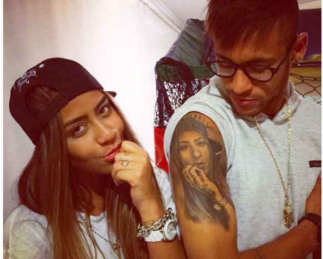 شقيقة نيمار تزين ذراع النجم البرازيلى بوشم يمثل وجهها شقيقة نيمار تزين ذراع النجم البرازيلى بوشم يمثل وجهها