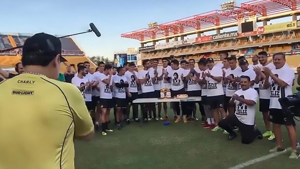 عيد ميلاد مارادونا عيد ميلاد مارادونا
