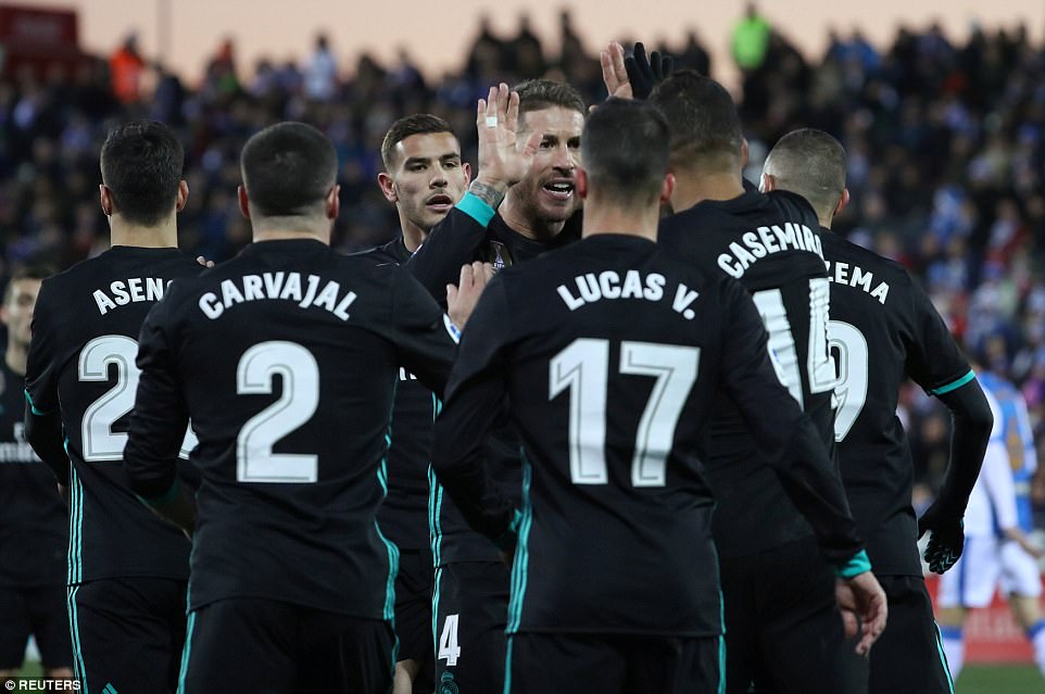 فريق ريال مدريد فريق ريال مدريد