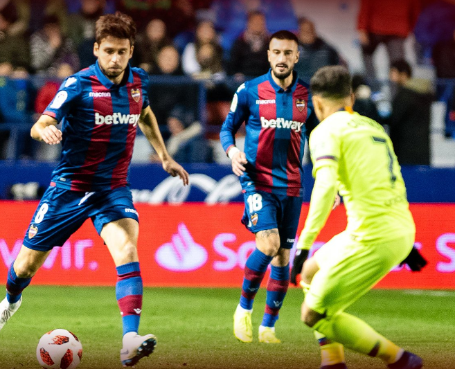 ليفانتى وبرشلونة ليفانتى وبرشلونة