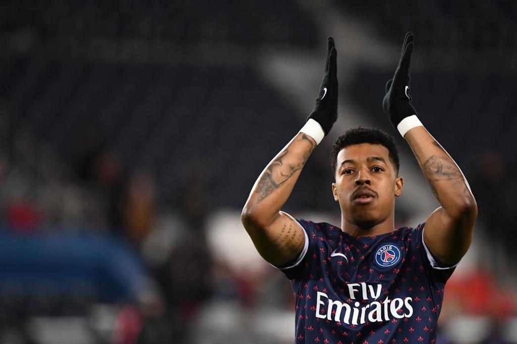 برنسل كيمبيمبي.. 670 الف يورو برنسل كيمبيمبي.. 670 الف يورو
