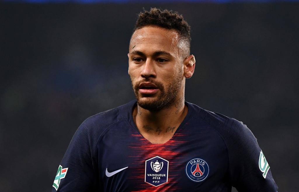 نيمار.. 3 مليون و600 الف يورو نيمار.. 3 مليون و600 الف يورو
