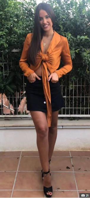 ماريا سانشيز صديقة داني سيبايوس لاعب ارسنال الجديد