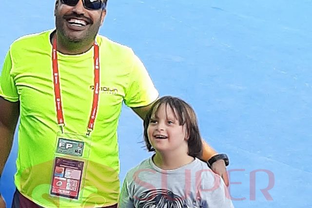 امم افريقيا 2019 .. تلبية رغبة طفل فى مباراة الكاميرون ... امم افريقيا 2019