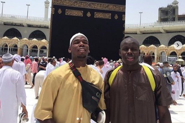 بوجبا يدافع عن الإسلام أمام العالم: جعلنى شخص أفضل ولسنا إرهابيين ...