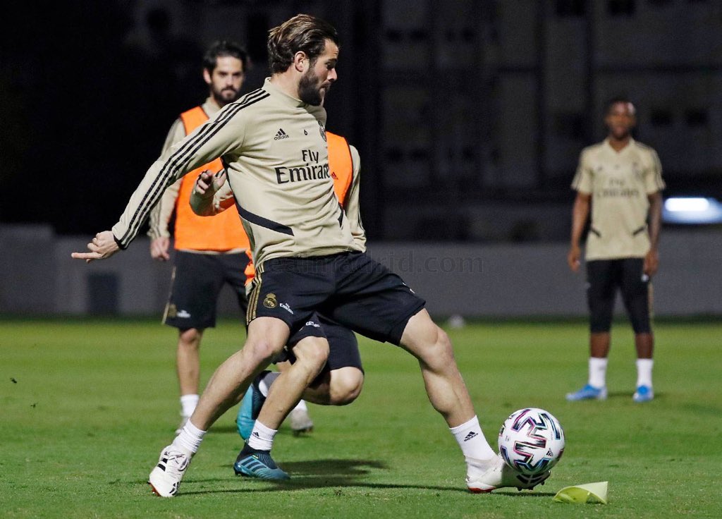 ريال مدريد ضد اتليتكو (4)