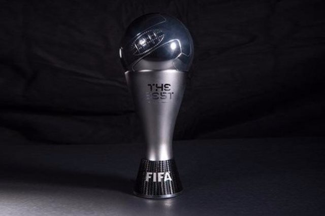 جوائز الأفضل فى كأس العالم 2018 مودريتش يتوج بأفضل لاعب فى المونديال ويخسر اللقب كين يحصد الحذاء الذهبى بـ6 أهداف مبابى أفضل لاعب شاب كورتوا أفضل حارس فى البطولة وإسبانيا منتخب اللعب