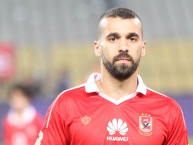 عبد الله السعيد لاعب الأهلي