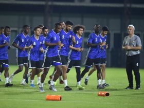 كواليس تدريبات المنتخب الإماراتي استعدادا لمواجهة تايلاند